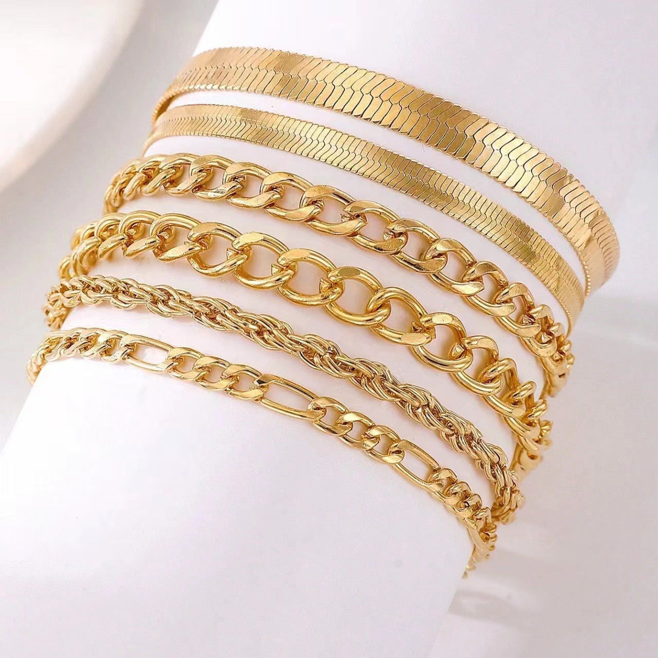 Multi-Style Gold Chain Bracelet Set Brehn