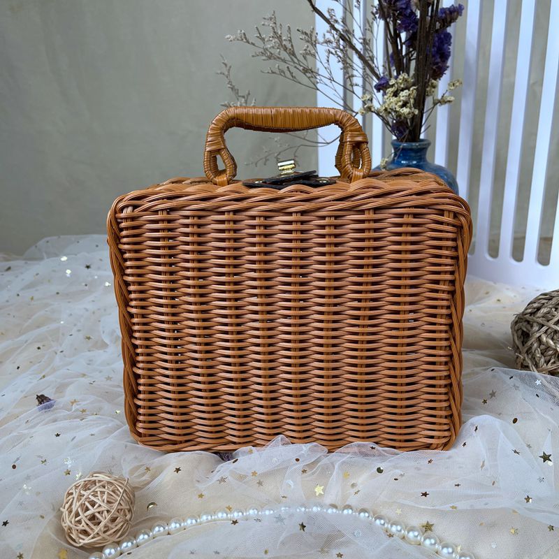 Damen klassischer Rattan Handtasche Brehn
