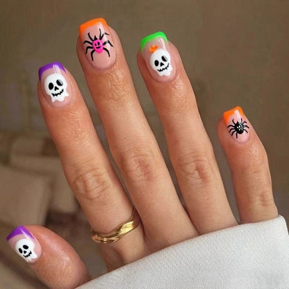 Halloween-Themen-Nagelkunstverlängerungen Brehn