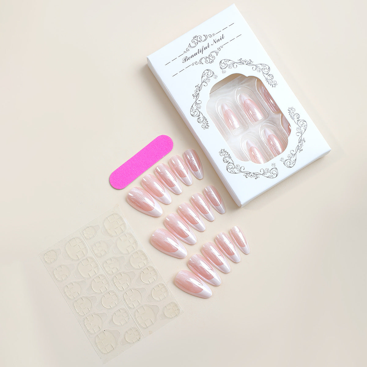 Kunstnagelset mit elegantem French-Design und Pflegeset Brehn
