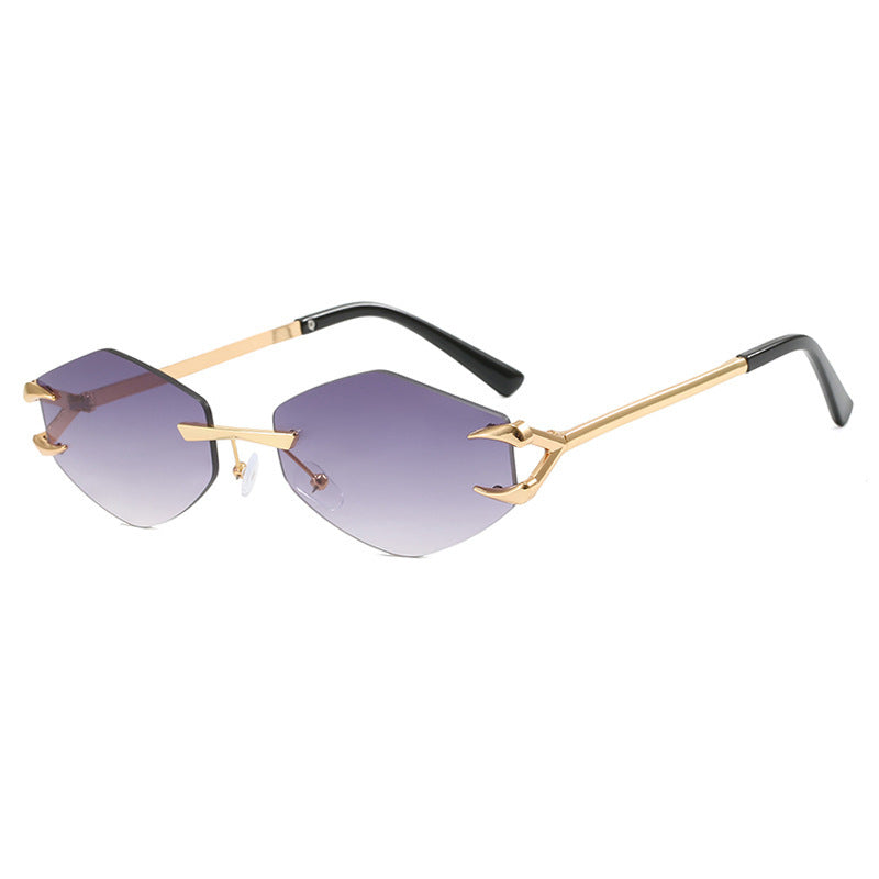 Damen geometrische Designer-Sonnenbrille mit herausragendem Metallrahmen Brehn