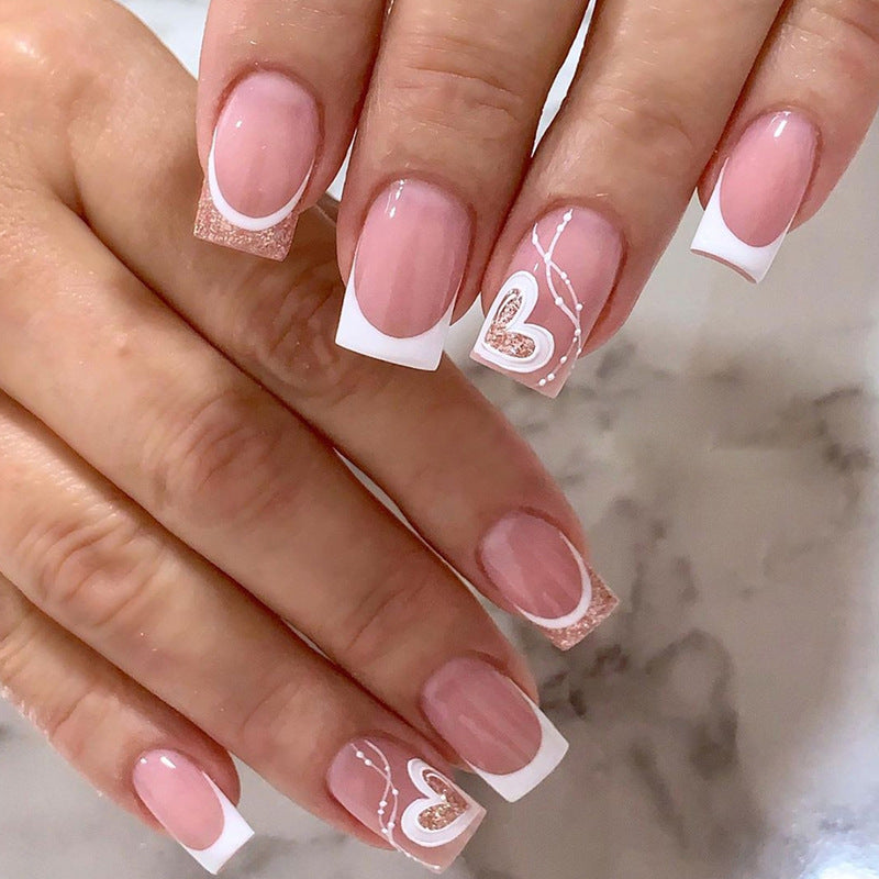 Herz-Design Press-On Nagelkunst Tipps Brehn