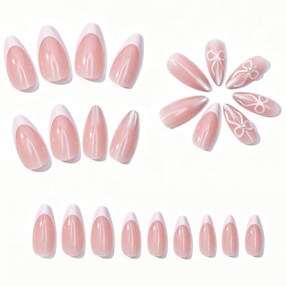 Kunstnagelset mit eleganten Spitzen und Glitzerakzenten Brehn