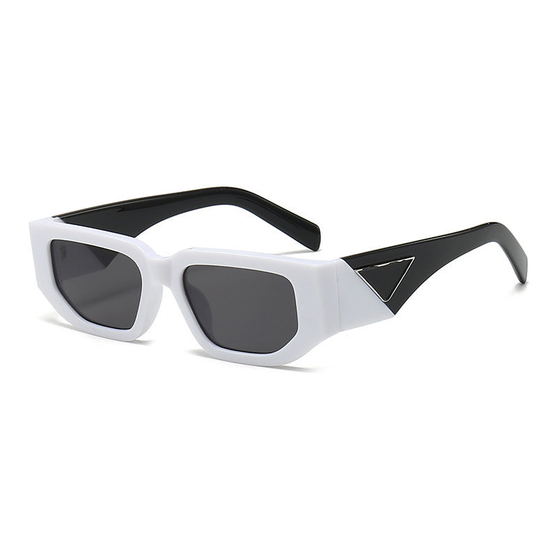 Damen Modische Rechteckige Sonnenbrille mit eleganten Akzenten Brehn