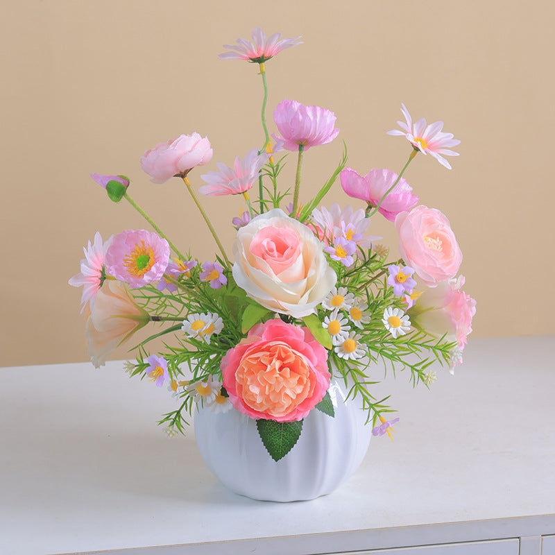 Dekorativer Kürbis Blumentopf