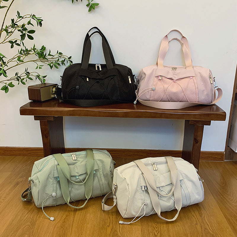 Unisex Sport- und Reisetasche mit ergonomischen Tragegriffen Brehn