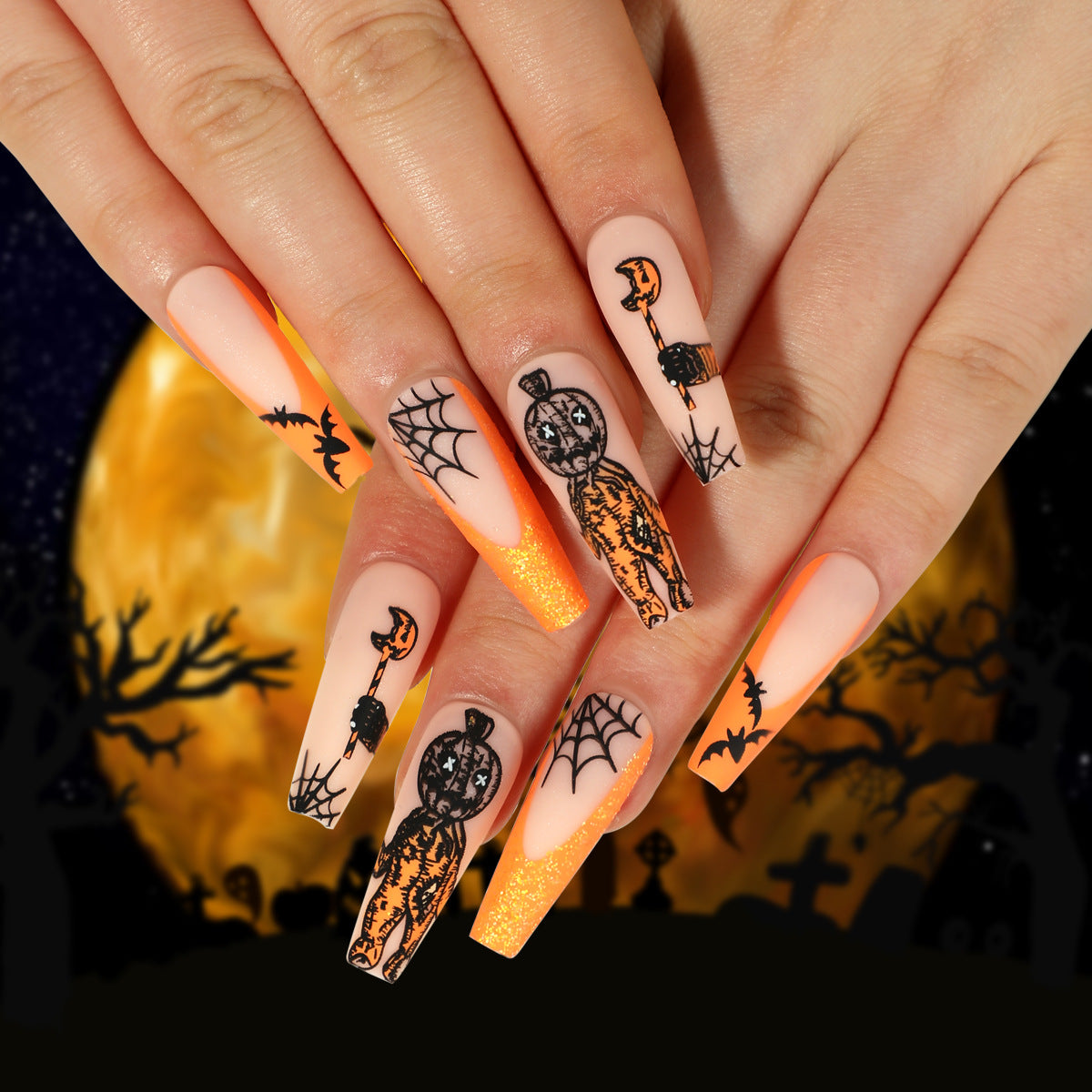 Kunstvolle Halloween-Nagelkunst Brehn