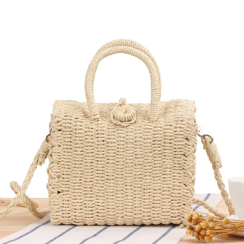 Handtasche Aus Geflochtenem Naturmaterial mit Praktischem Schulterriemen Brehn