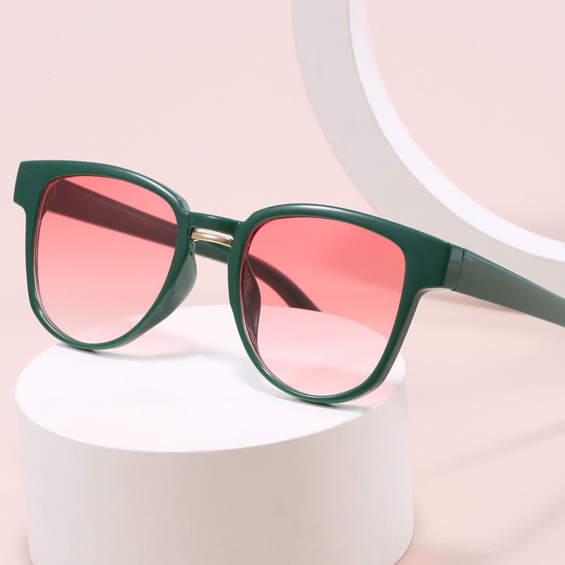 Damen Sonnenbrille im modischen Cat-Eye-Stil Brehn