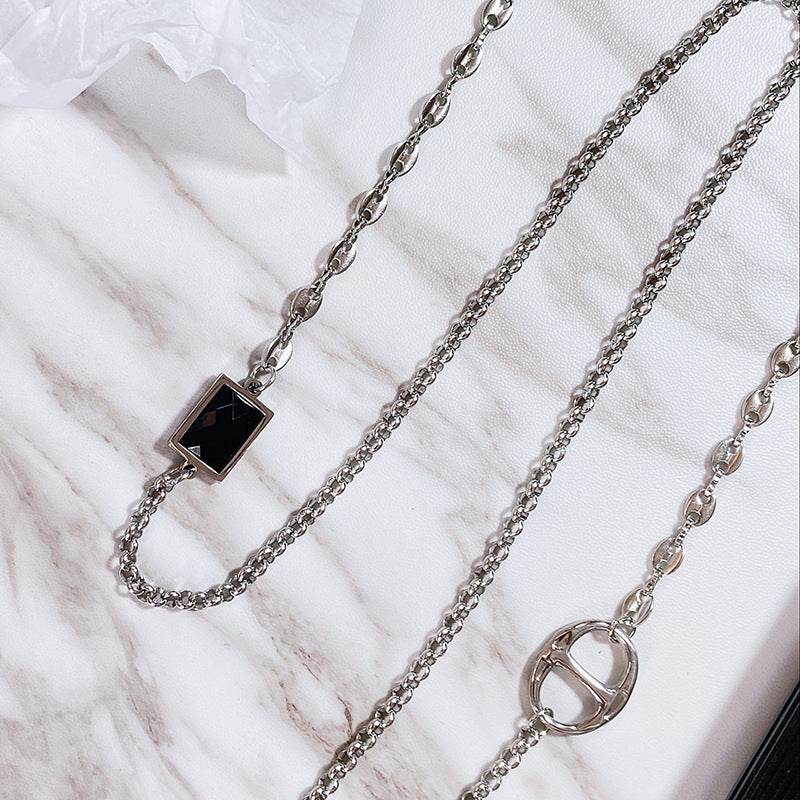 Elegante Brillenhalterkette mit Edlem Anhänger Brehn