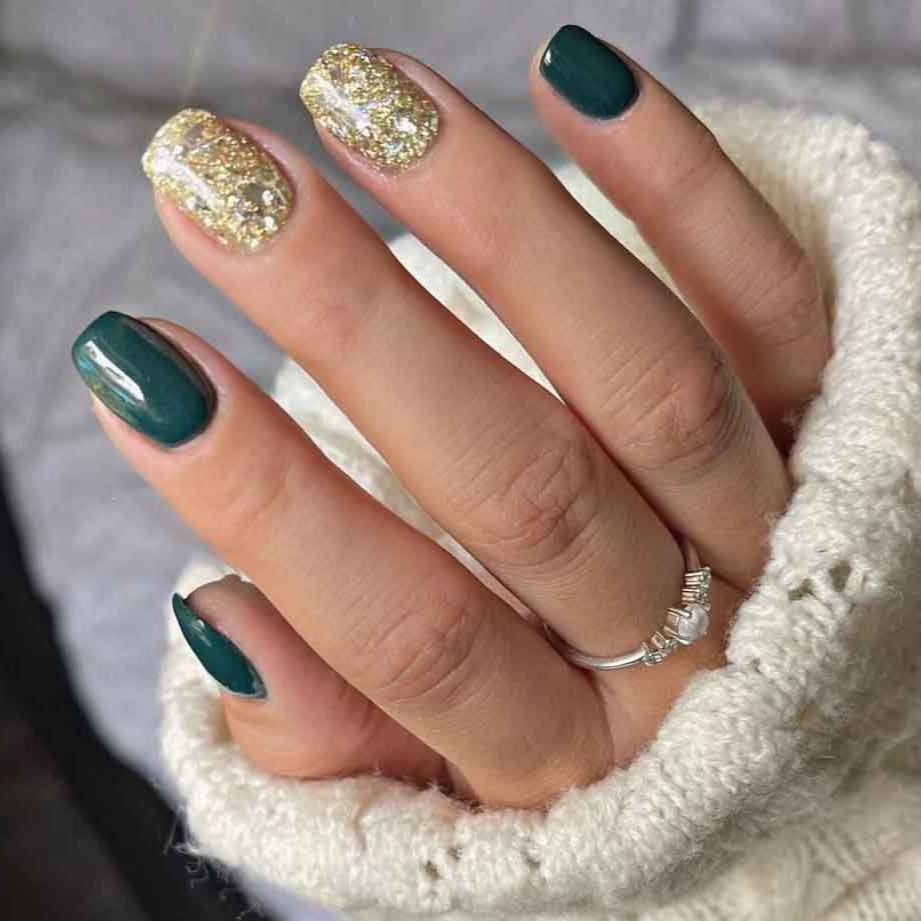 Glitzerndes Press-On Nagelset Brehn