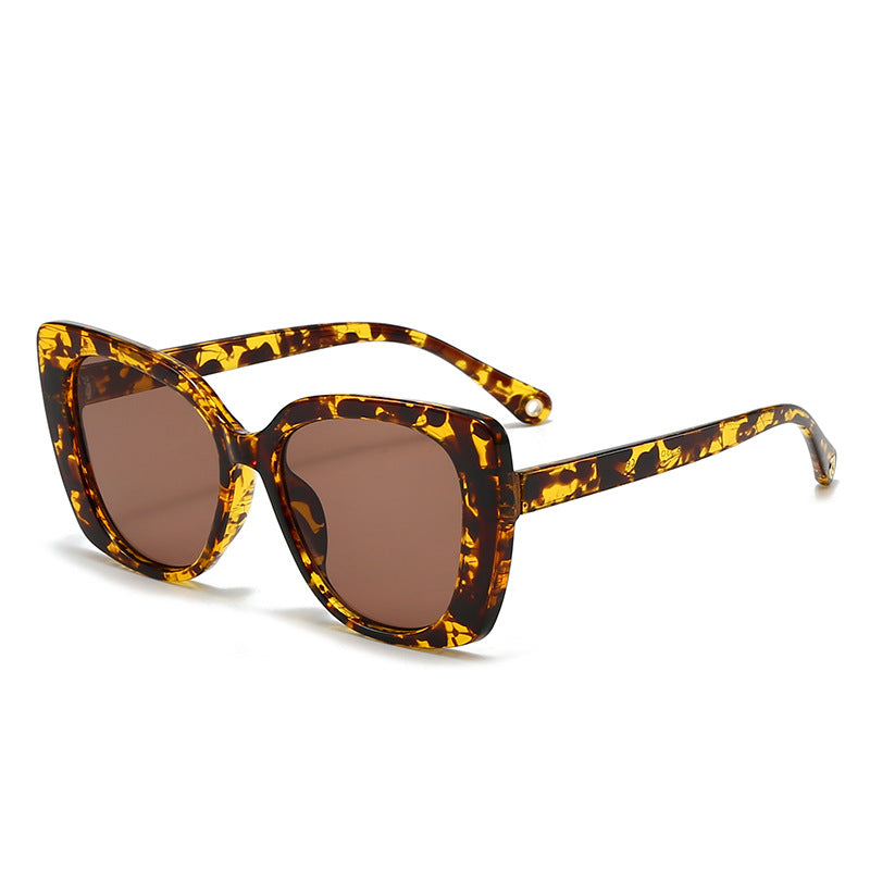 Damen Oversized Sonnenbrille mit auffälligem Rahmen Brehn