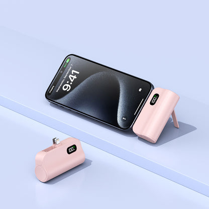 Kompakte Dual-Lade Powerbank mit Digitalanzeige Brehn