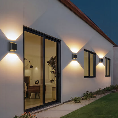 Moderne LED Außenwandlampe
