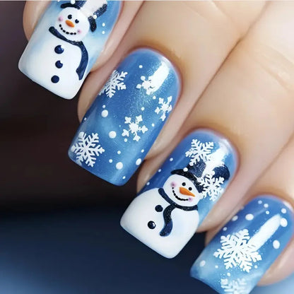 Künstlerische winterliche Nail Art Brehn