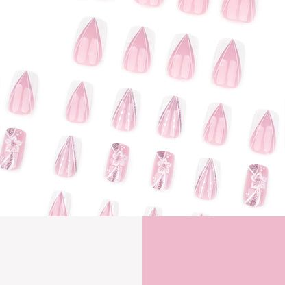 Kunstvolle Nailart mit floralem Design Brehn