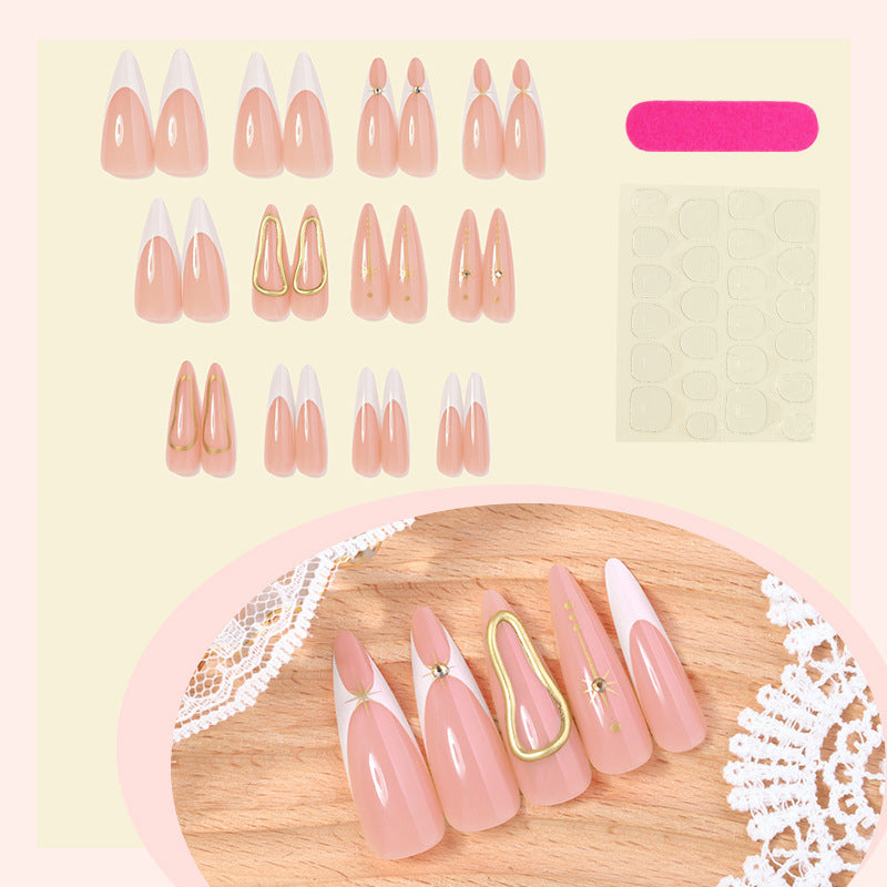 Kunstnagelset mit glamourösen Strass- und dekorativen Elementen Brehn