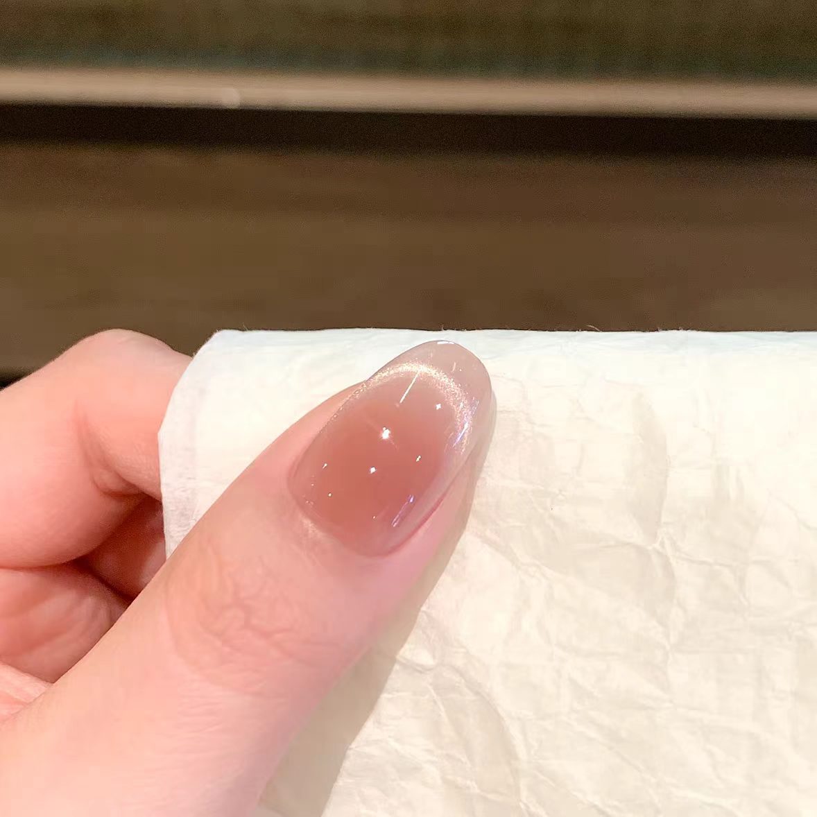 Kunstnägel mit Elegantem French-Tip Brehn