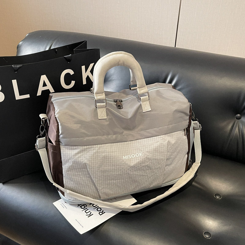 Damen stilvolle Sport- und Reisetasche Brehn