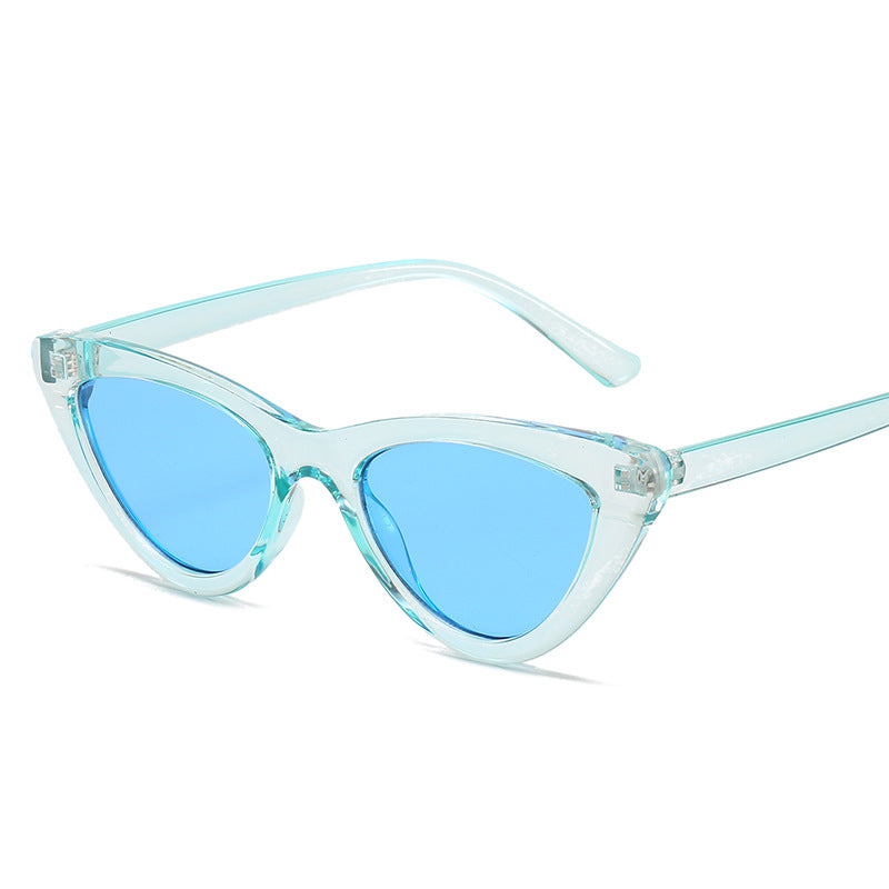 Damen Cat-Eye Sonnenbrille mit futuristischem Design und robustem Rahmen Brehn