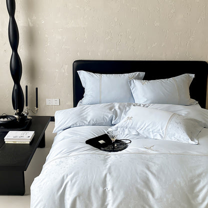 Luxus Satin Jacquard Bettbezug Set mit besticktem Blumenbordüre und Kissenbezügen