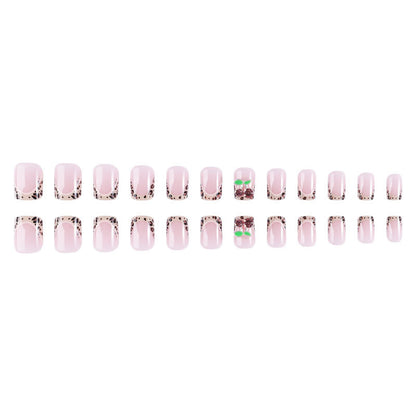Kreative Press-On Nagelkunst