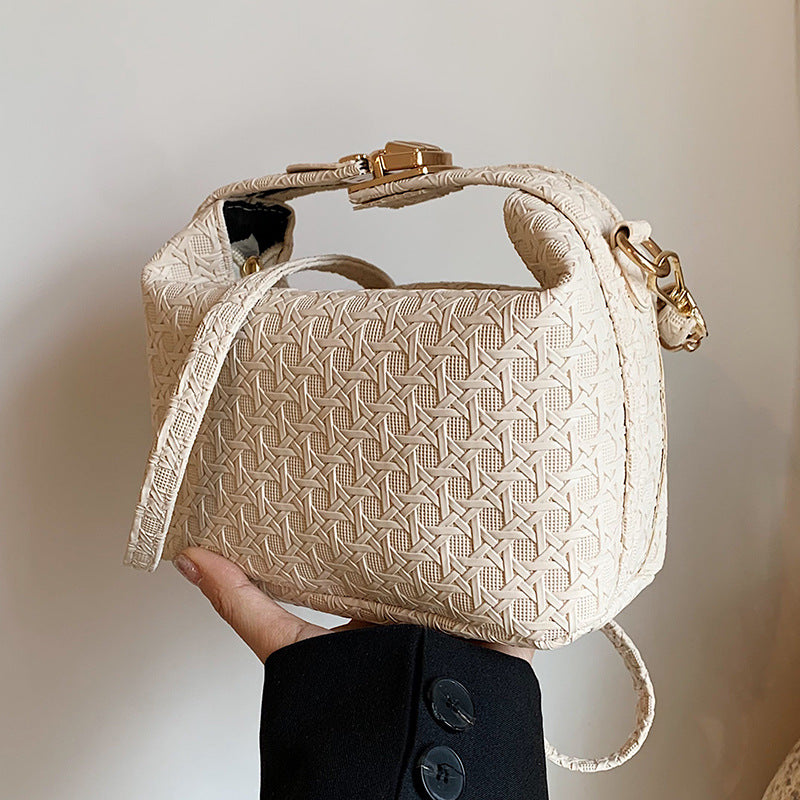 Gewebte Handtasche