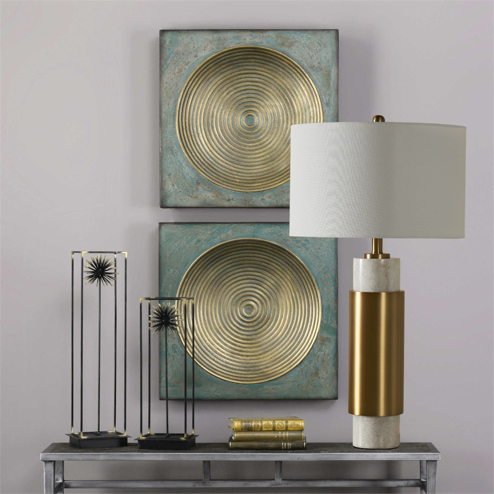 Moderne dekorative Tischlampe mit Marmorfuß