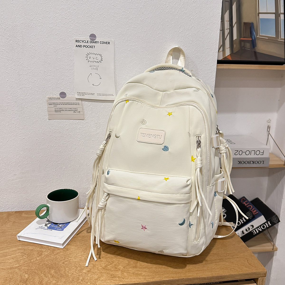 Stylischer Bestickter täglicher Rucksack Brehn