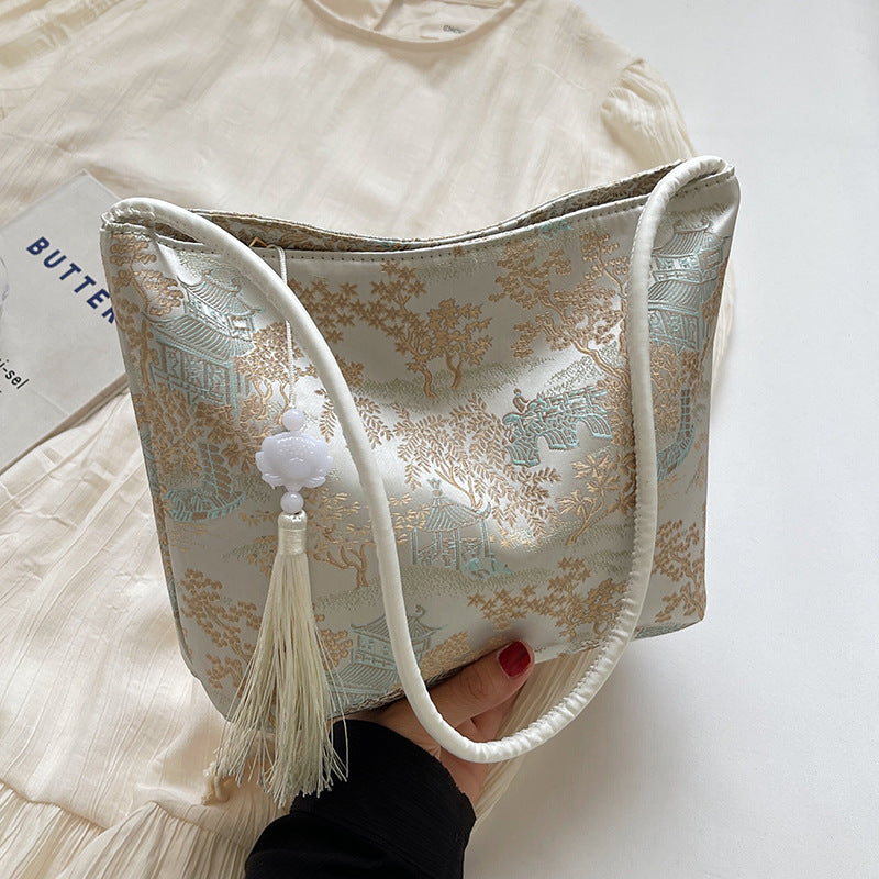 Elegante Satin Schultertasche