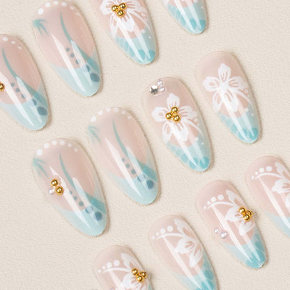 Künstlerisches Florales Press-On Nageldesign Set
