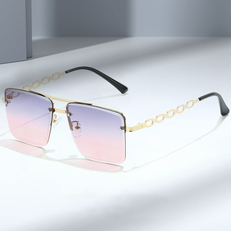 Damen Quadratische Sonnenbrille mit eleganter Kettenstruktur Brehn