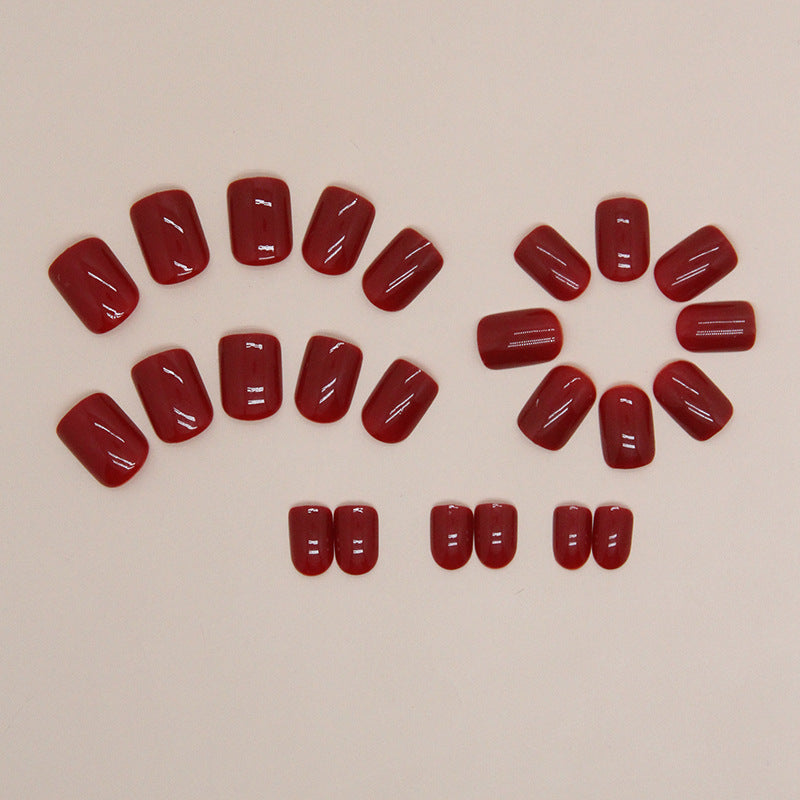Glänzendes Press-On-Nagelset Brehn