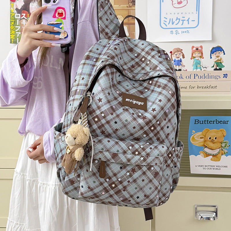 Stylischer leichter Rucksack mit niedlichem Teddybär-Schlüsselanhänger Brehn