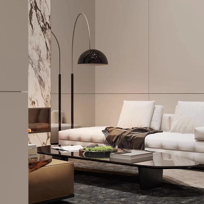 Arc Stehlampe mit verstellbarer Höhe und elegantem Schirm