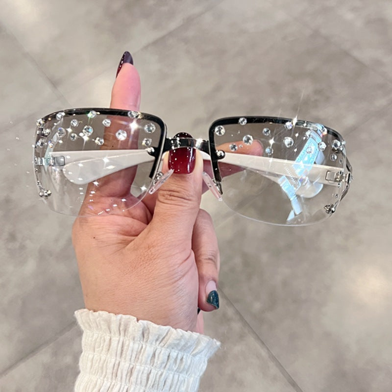 Damen Designer-Sonnenbrille mit funkelnden Strass-Akzenten Brehn