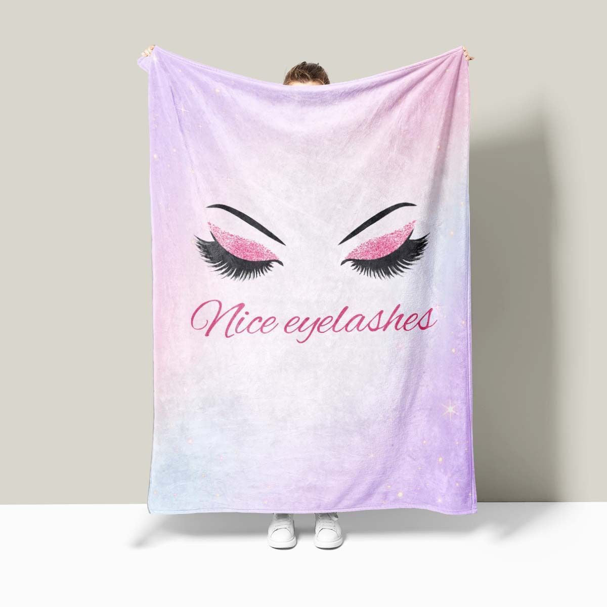 Luxuriöse Fleece-Wurfdecke mit auffälligem Design