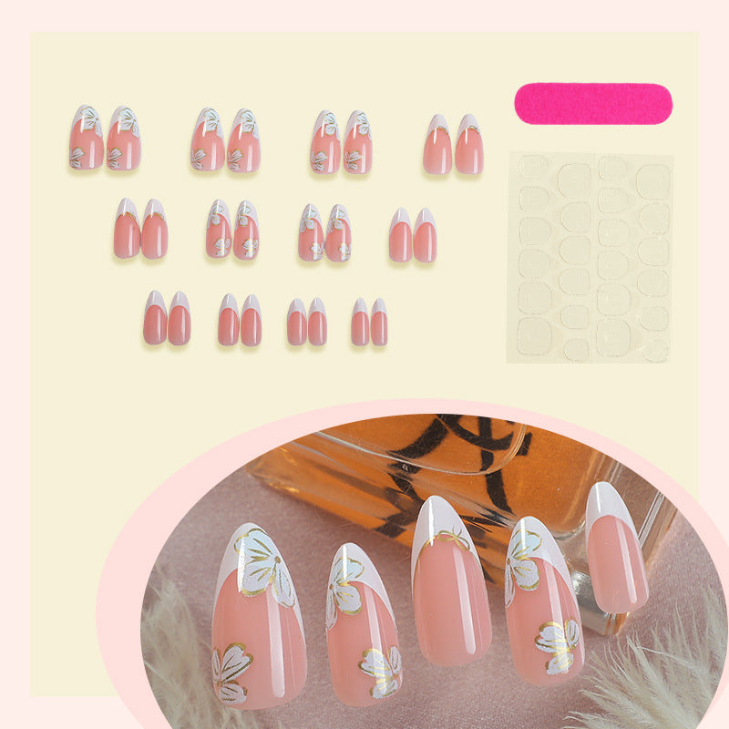 Floral Design Press-On Nail Set mit Eleganten Französischen Tipps Brehn