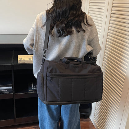 Stylische kompakte Reisetasche Brehn
