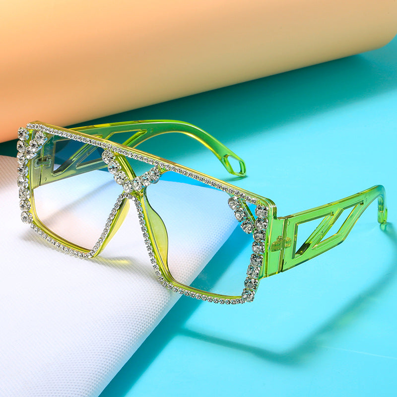 Damen Glamouröse Oversized-Sonnenbrille mit funkelndem Rahmen und UV-Schutz Brehn