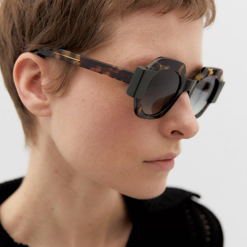Damen trendige Sonnenbrille im hexagonalen Design Brehn