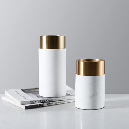 Stylischer Marmor- und Gold-Dekorhalter