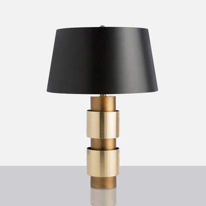 Elegante geometrische Tischlampe
