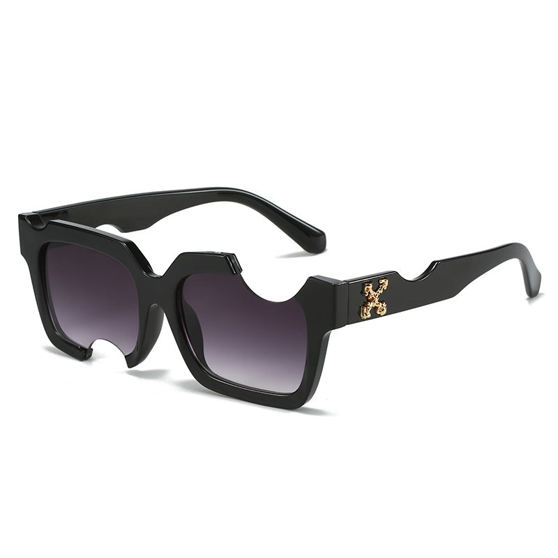 Damen moderne, geometrische Sonnenbrille mit außergewöhnlichem Rahmen Brehn