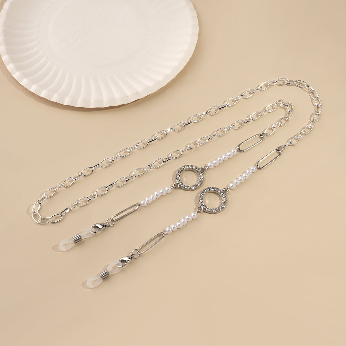 Glamouröse mit Perlen verzierte Brillen Kette Brehn