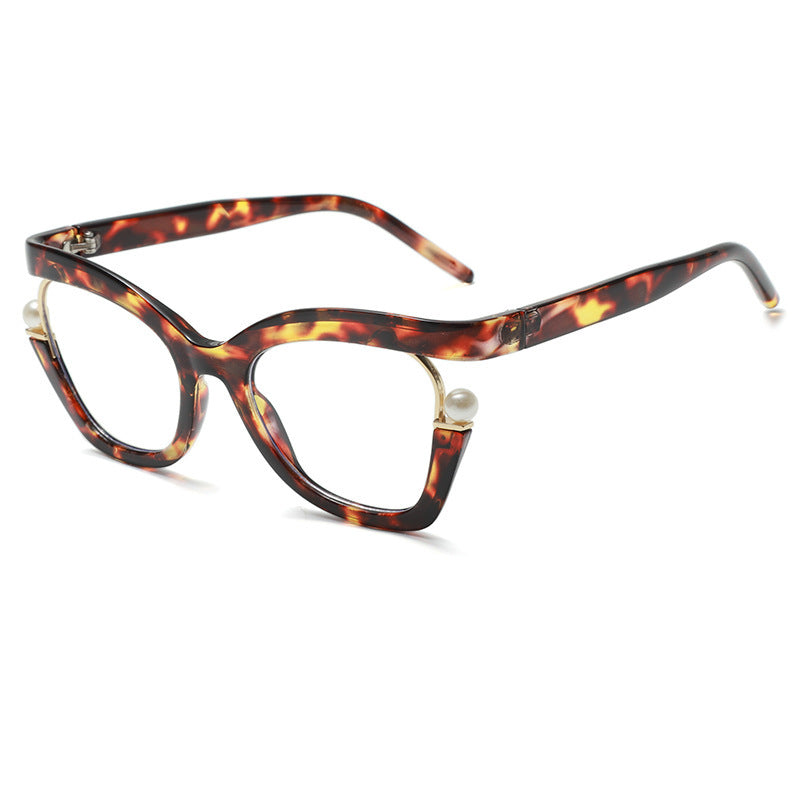 Damen Modische Sonnenbrille mit dezenten Perlendetails Brehn