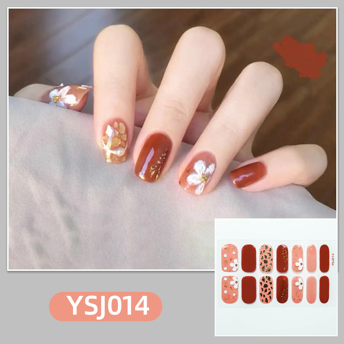 Kunstvolle Nagelverzierung mit Glitzerdetails Brehn
