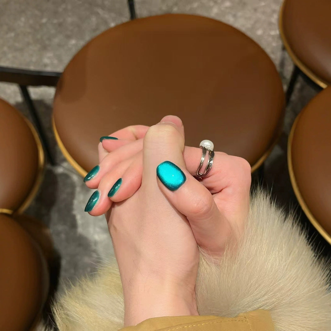 Glänzendes Ombre-Nagelkunst-Set Brehn