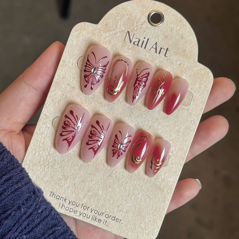 Elegante handgemalte Press-On-Nagelkunst Brehn