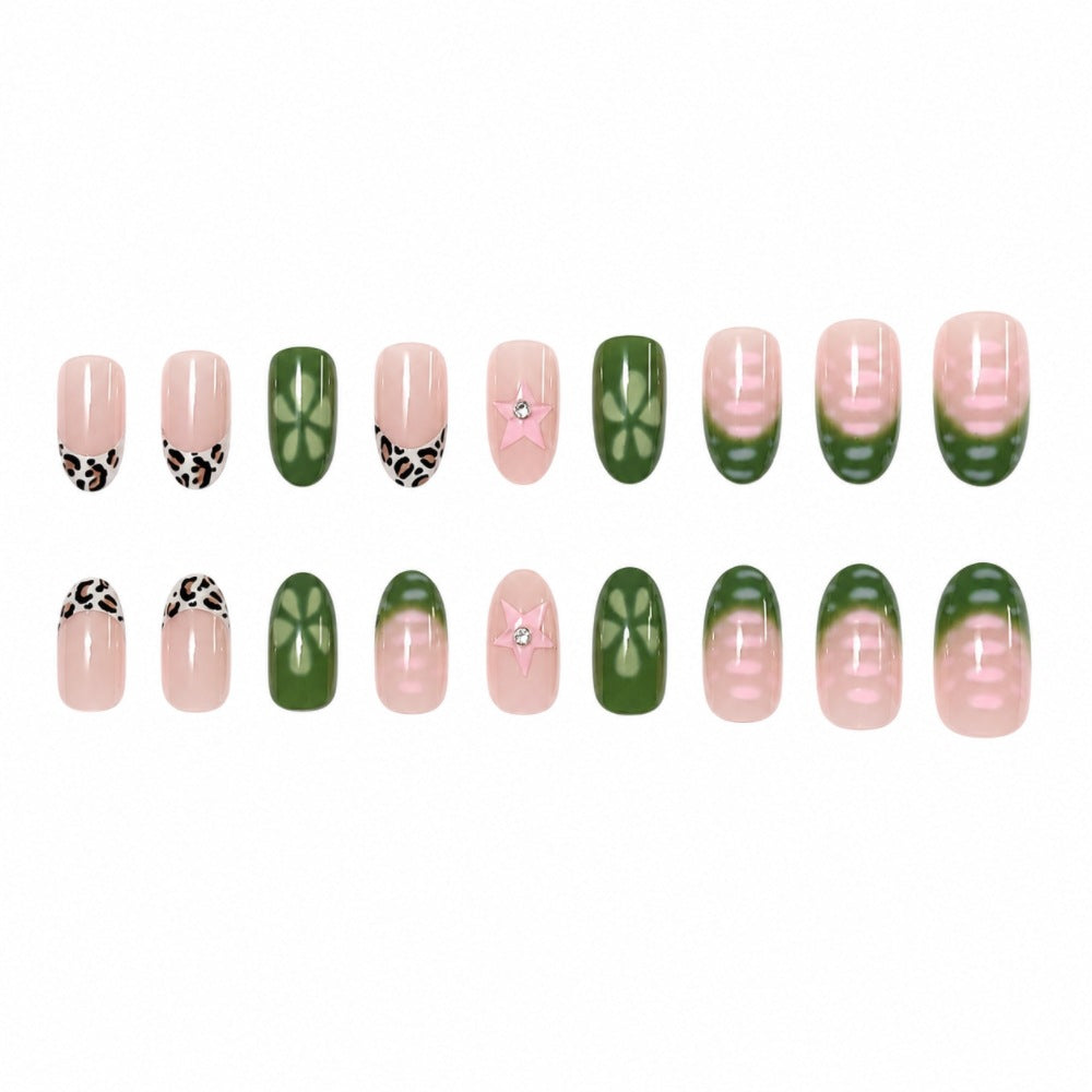 Künstlerisches mandelförmiges Press-On-Nageldesign Brehn